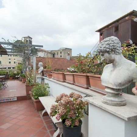 Terrazza Duomo Renaissance - Via Carbonara 20 Apartman Nápoly Kültér fotó