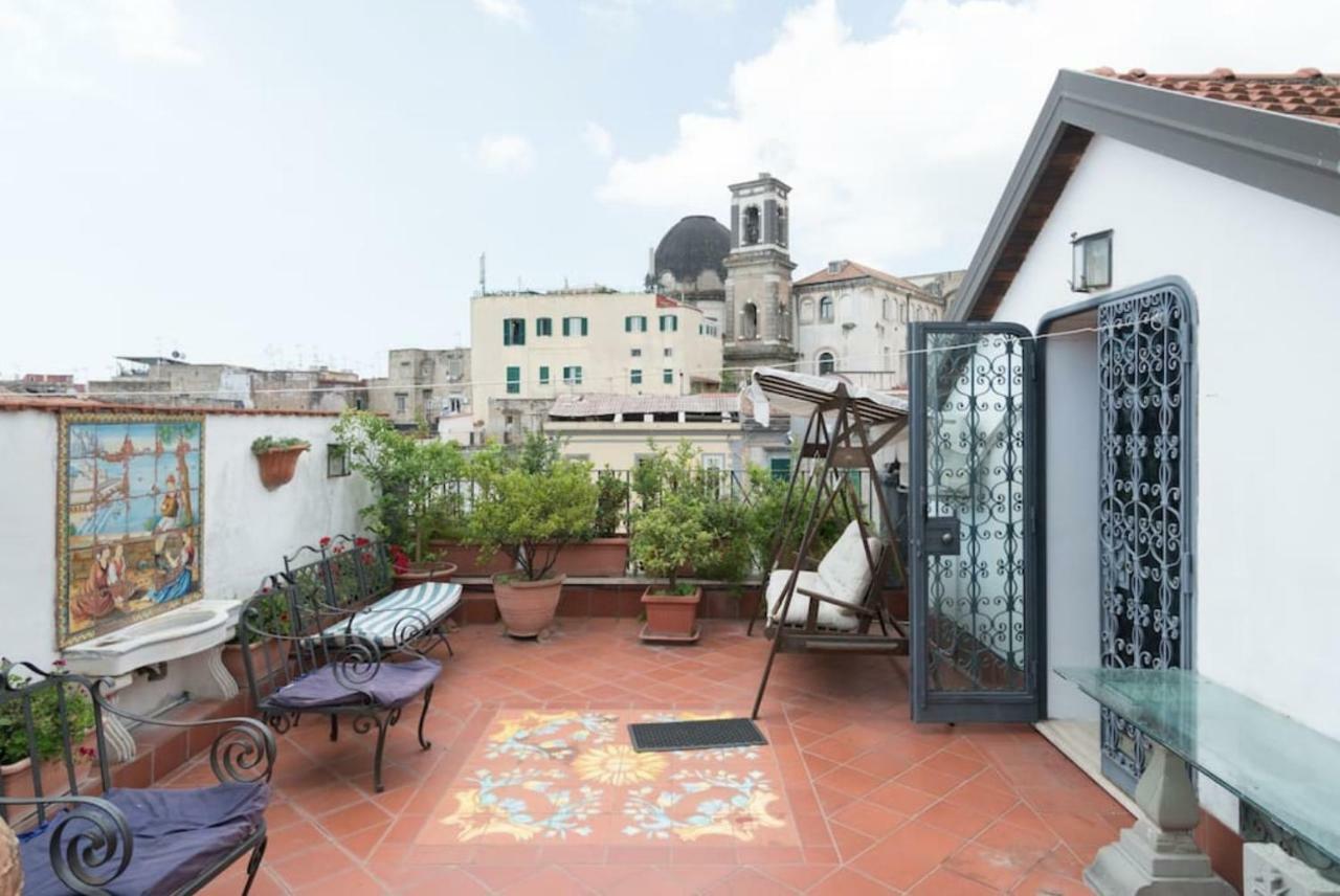 Terrazza Duomo Renaissance - Via Carbonara 20 Apartman Nápoly Kültér fotó