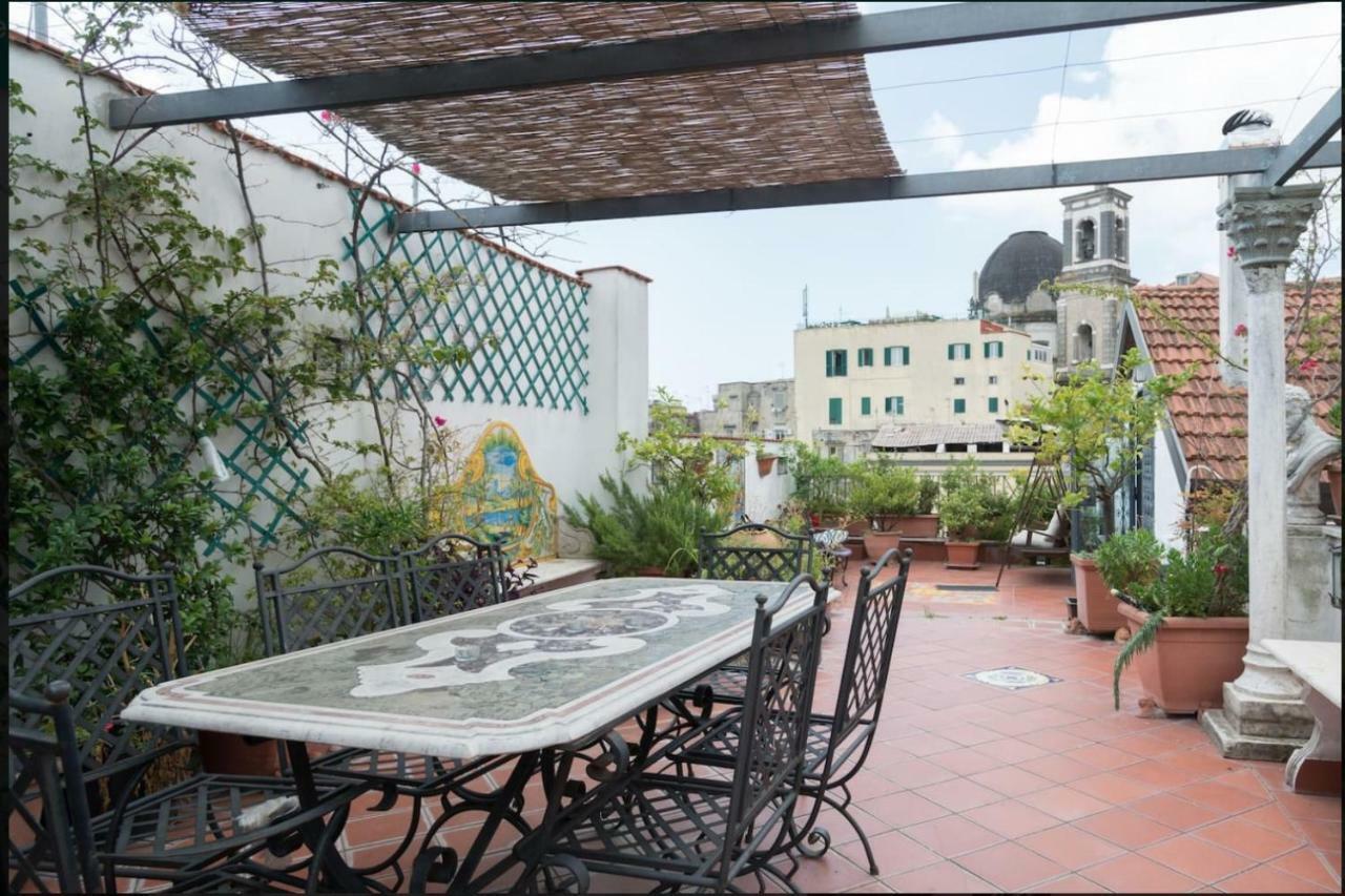 Terrazza Duomo Renaissance - Via Carbonara 20 Apartman Nápoly Kültér fotó